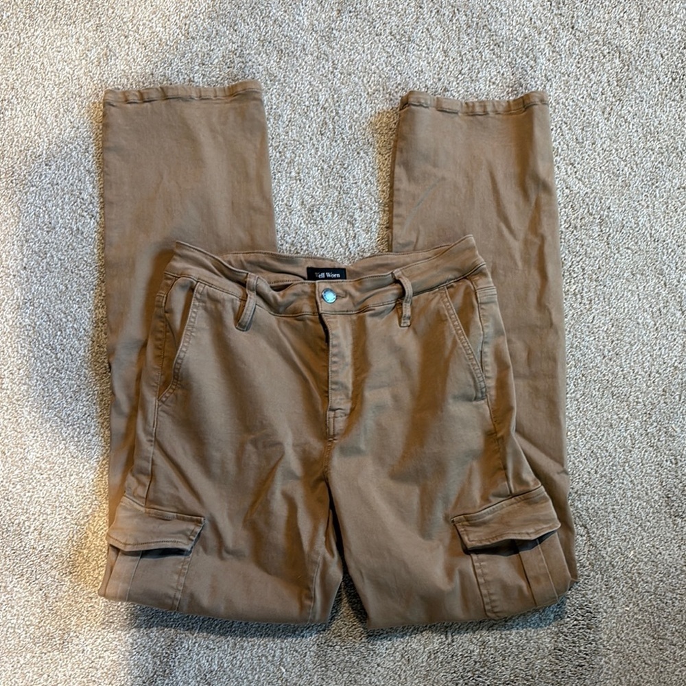 Well Worn caramel Brown Cargo Pants with Flat Front Design 4 pockets stretch 6